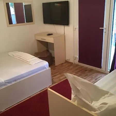Casa Mateiana 3*